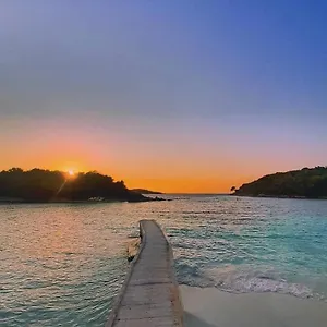 Vela , Ksamil Albanien